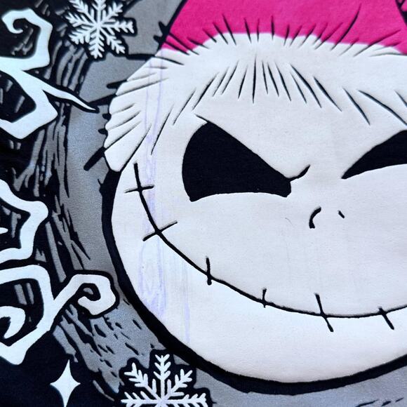 Nightmare before christmas black graphic tee sz M Jack skellington Santa claus - Picture 2 of 8